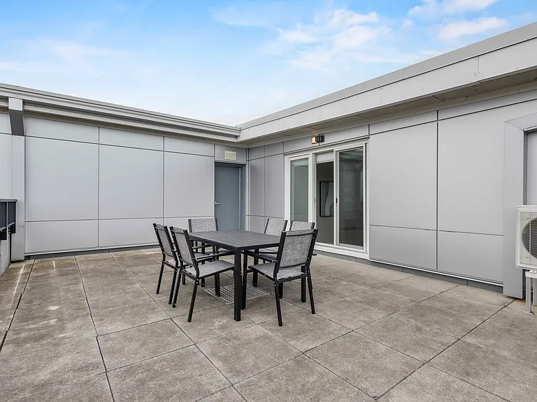 3569 Dutch Village Rd — Photo 62
