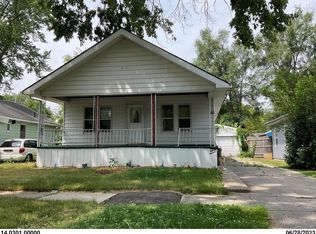 1511 Barnard St, Saginaw, MI