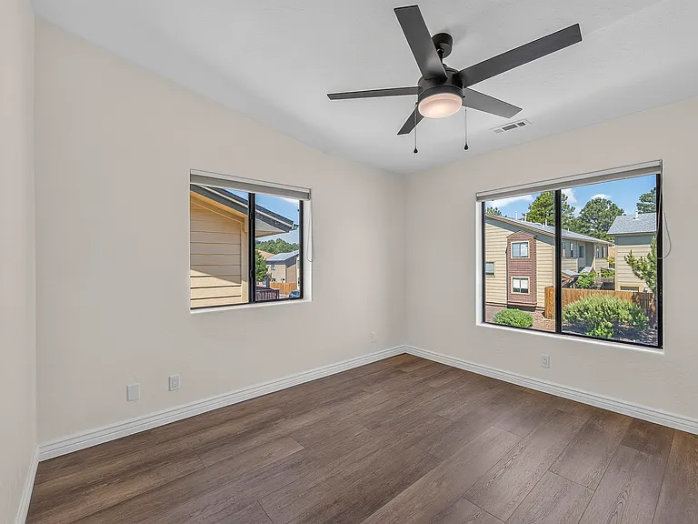 1519 E Payton Way #2 — Photo 6
