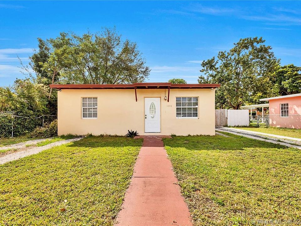 1st image of 1560 NW 122nd St