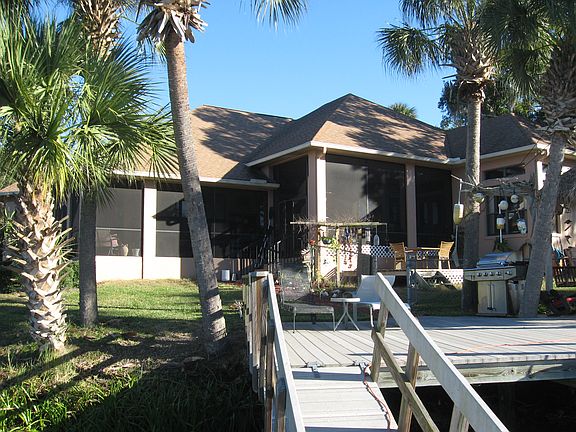 2nd image of 530 SW 1st Ave