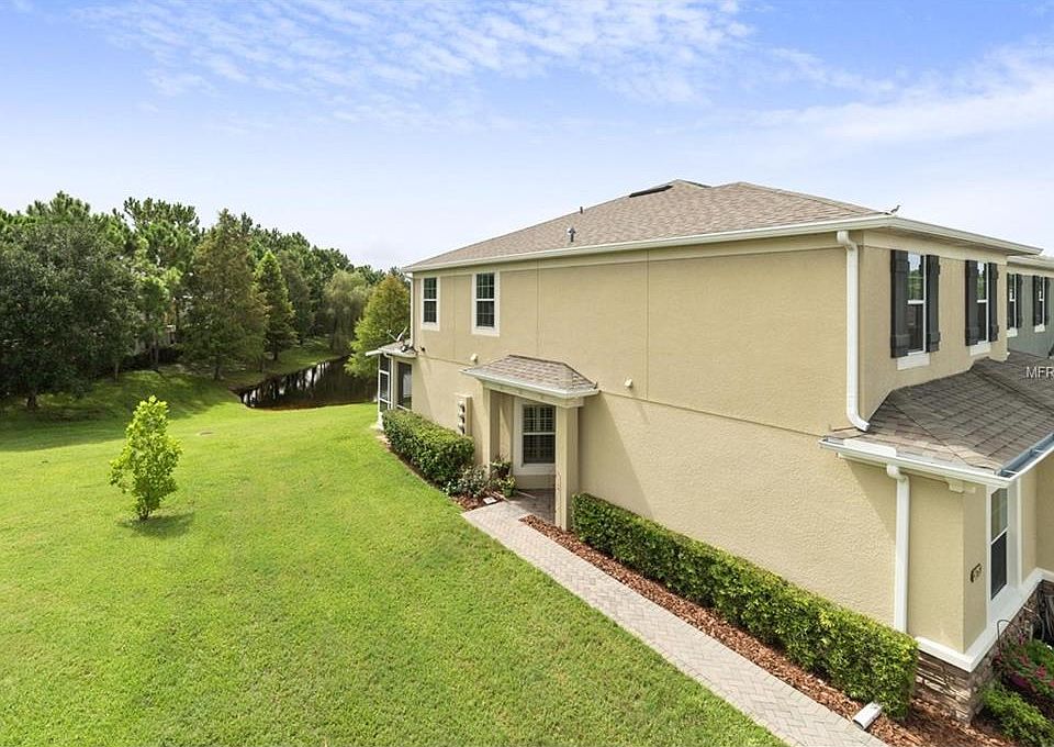 1st image of 2675 River Landing Dr
