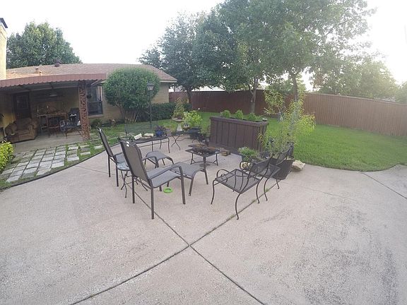 5th image of 14265 Southern Pines Dr