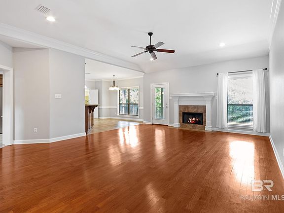 3rd image of 31199 Buckingham Blvd