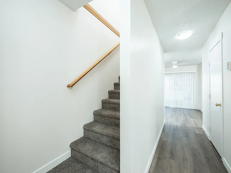 610 King St — Photo 31
