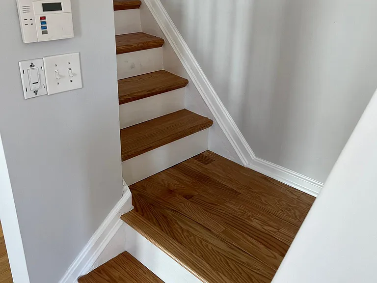 145 Roosevelt Ter — Photo 20