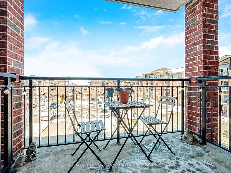 43 Goodwin Dr #307 — Photo 34