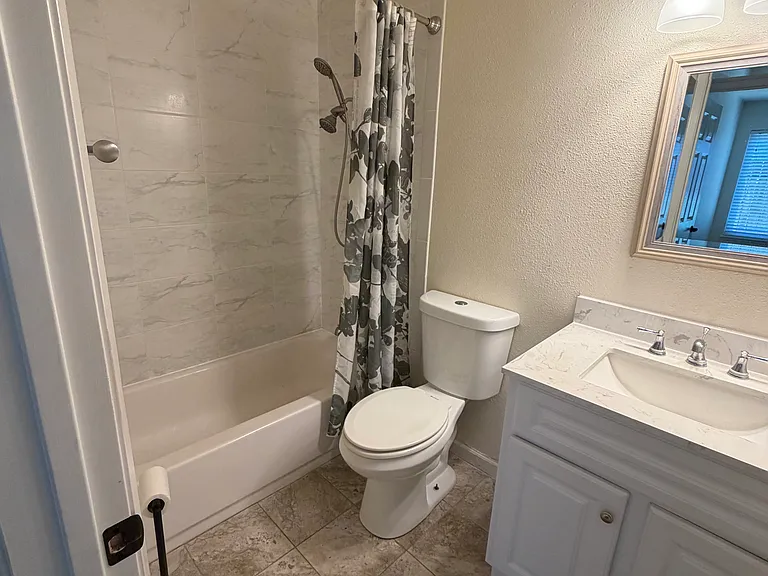 9813 Corte Dorado Ct — Photo 10