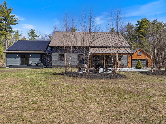 3rd image of 43 Meader Road