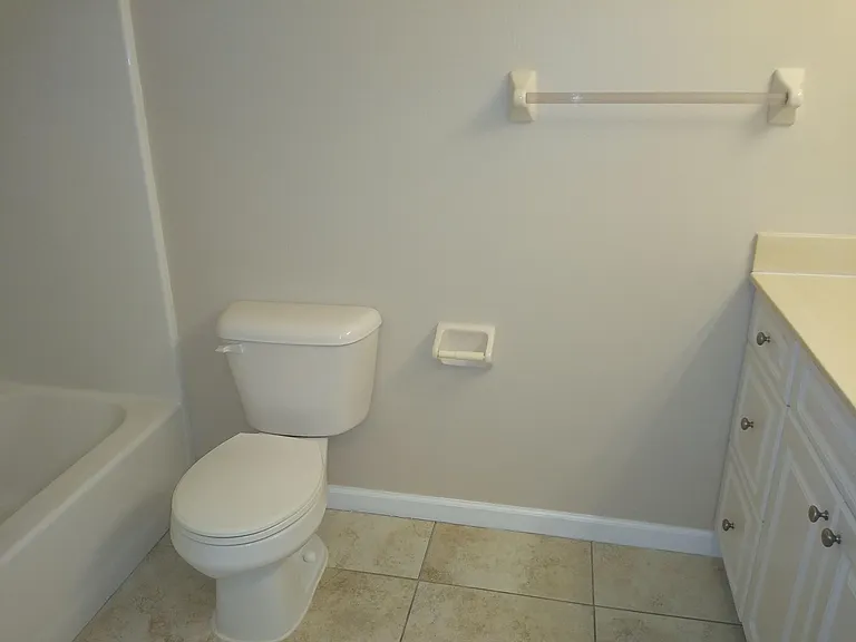 2082 SE Wild Meadow Cir — Photo 10