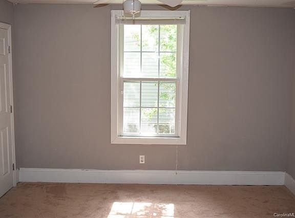 4th image of 42 Rex Ave