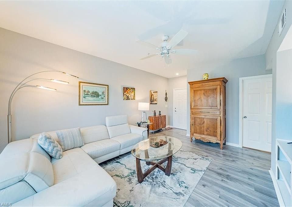 1st image of 23600 Walden Center DR #209