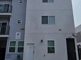 5632 Willowcrest Ave #3X3A, North Hollywood, CA 91601