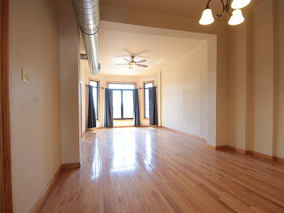 3rd image of 3018 W North Ave #3
