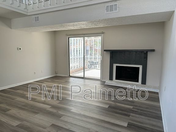 3rd image of 106 Temple Walk Rd