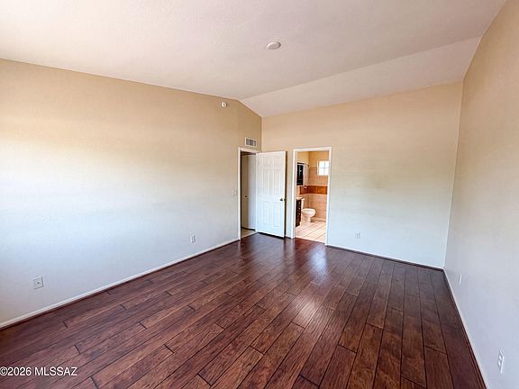 4th image of 6081 N Curry Ave