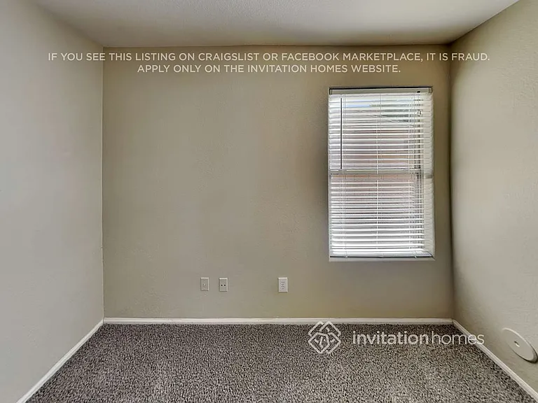 16661 W Latham St — Photo 13