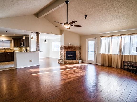 5th image of 2929 Quail Hollow Dr
