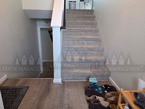 4th image of 4287 Trumpeter Dr SE