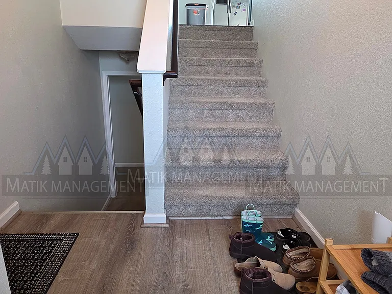 4287 Trumpeter Dr SE — Photo 4