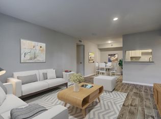 1880 White Oak Dr APT 119, Houston, TX 77009
