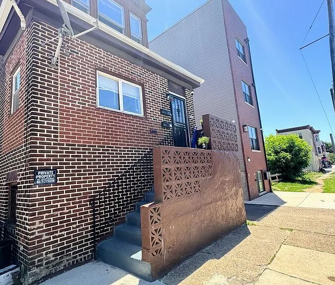 1217 N 41st St #2F — Photo 26