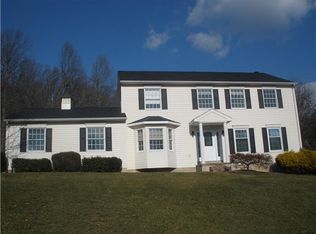 72 W Mill Station Dr, Newark, DE 19711