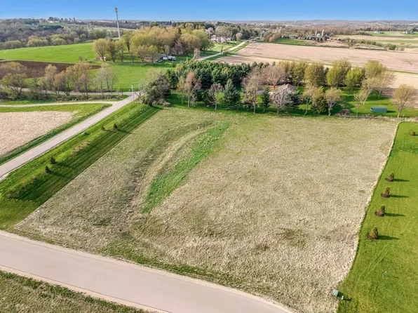 LOT 1 Prairie Cir, Verona, WI 53593