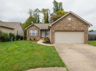 7902 Grandmeadow Ln, Louisville, KY 40258