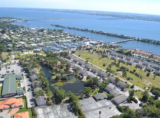 103 Hogan Rd APT C, Indian Harbour Beach, FL 32937