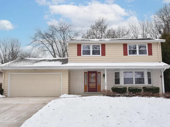 2925 North 120th STREET, Wauwatosa, WI 53222