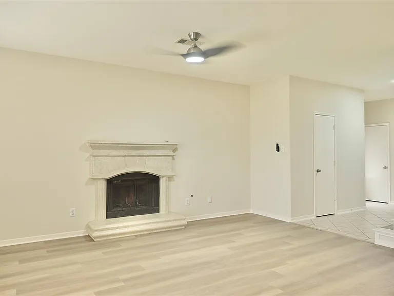 23902 Spring Way Dr — Photo 20