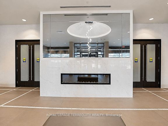 4th image of 35 Fontenay Ct #202