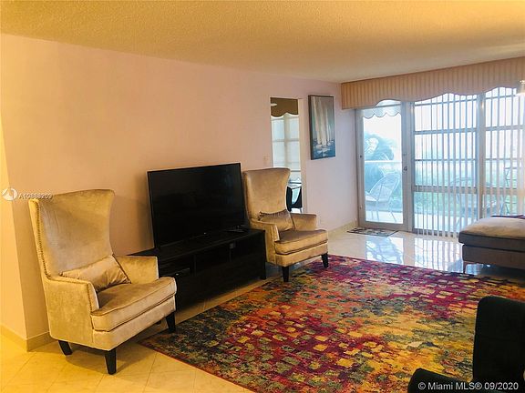 4th image of 230 174th St APT 701