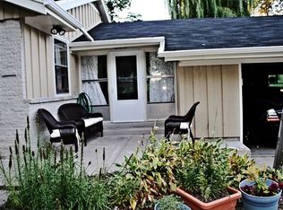 N57W15454 El Camino Dr, Menomonee Falls, WI 53051