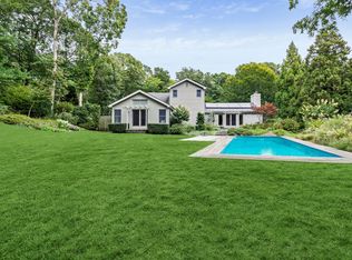 45 Hedge Row Ln, East Hampton, NY 11937