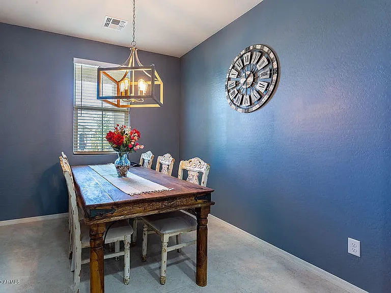 40849 W Patricia Ln — Photo 7