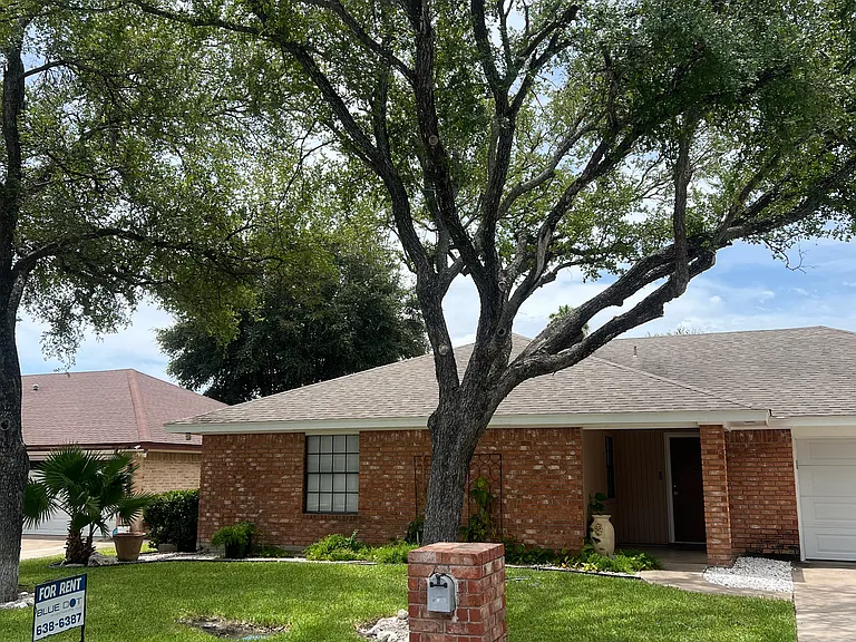 3313 Kiwi St — Photo 24