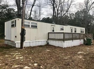 186 Martin Ln, Tappahannock, VA 22560