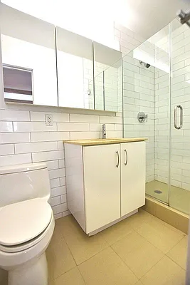 Rented by Bold New York | media 14