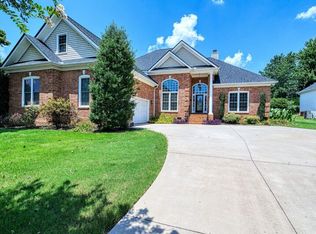 6 Meadow Mist Trl, Greer, SC 29650