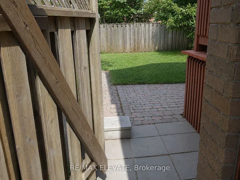 68 Grover Dr #BASEMENT — Photo 8