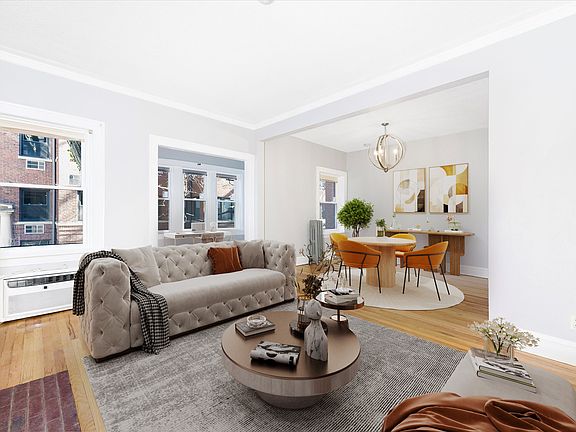 5th image of 825 Lake St APT 1S