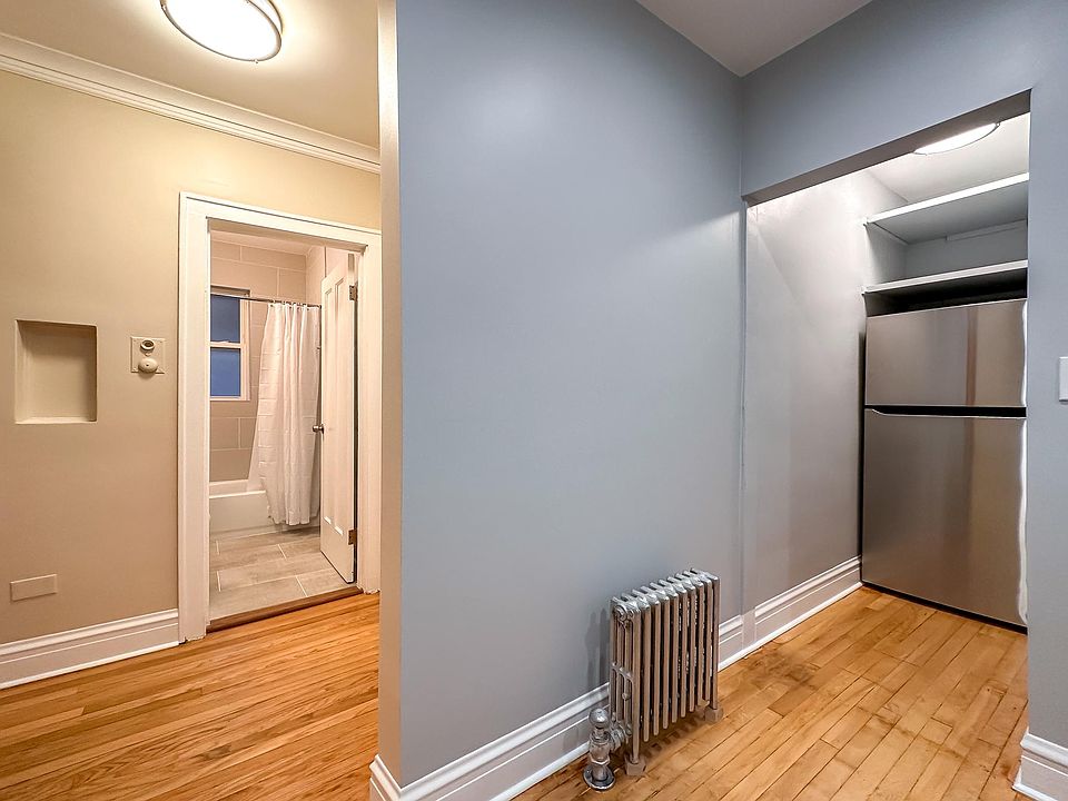 Kitchen Pantry
