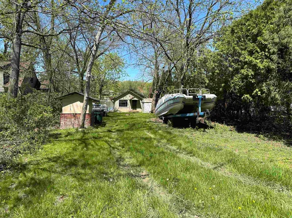 10771 N Ellendale Rd, Edgerton, WI 53534