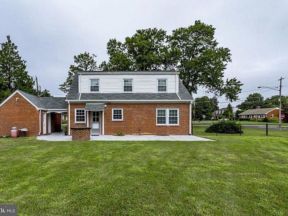 2nd image of 6001 Kathmoor Dr