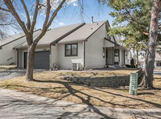 8425 Rice Lake Rd, Osseo, MN 55369