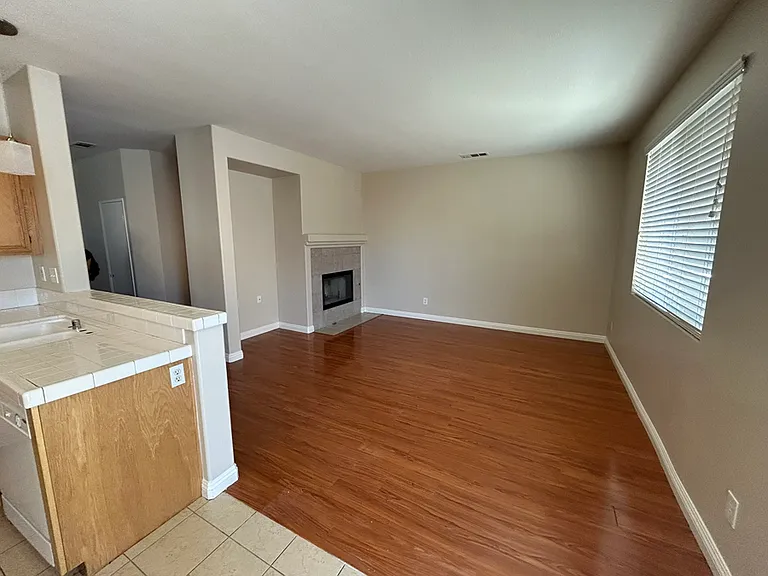 12982 Dos Palmas Rd — Photo 4