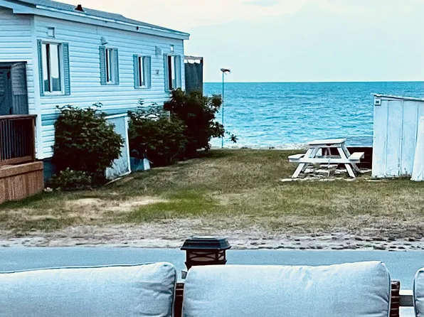 490 Empire Rd #Led027, Pt Colborne, ON L0S 1R0