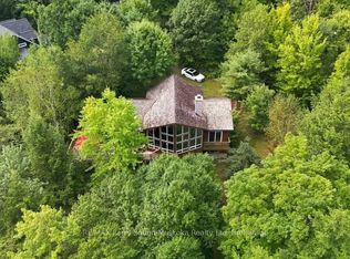 31 Lyndsey Ln, McKellar, ON P2A 0B5